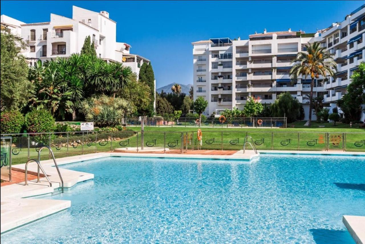 Terrazas De Banus Leilighet Marbella Eksteriør bilde