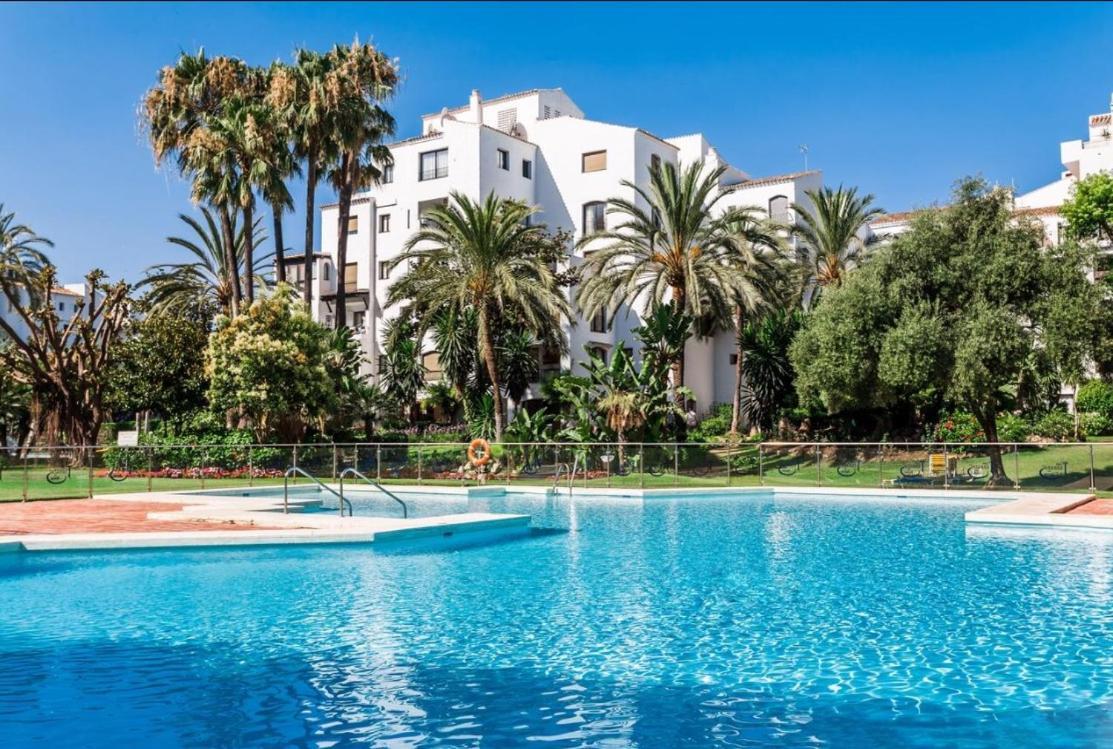Terrazas De Banus Leilighet Marbella Eksteriør bilde